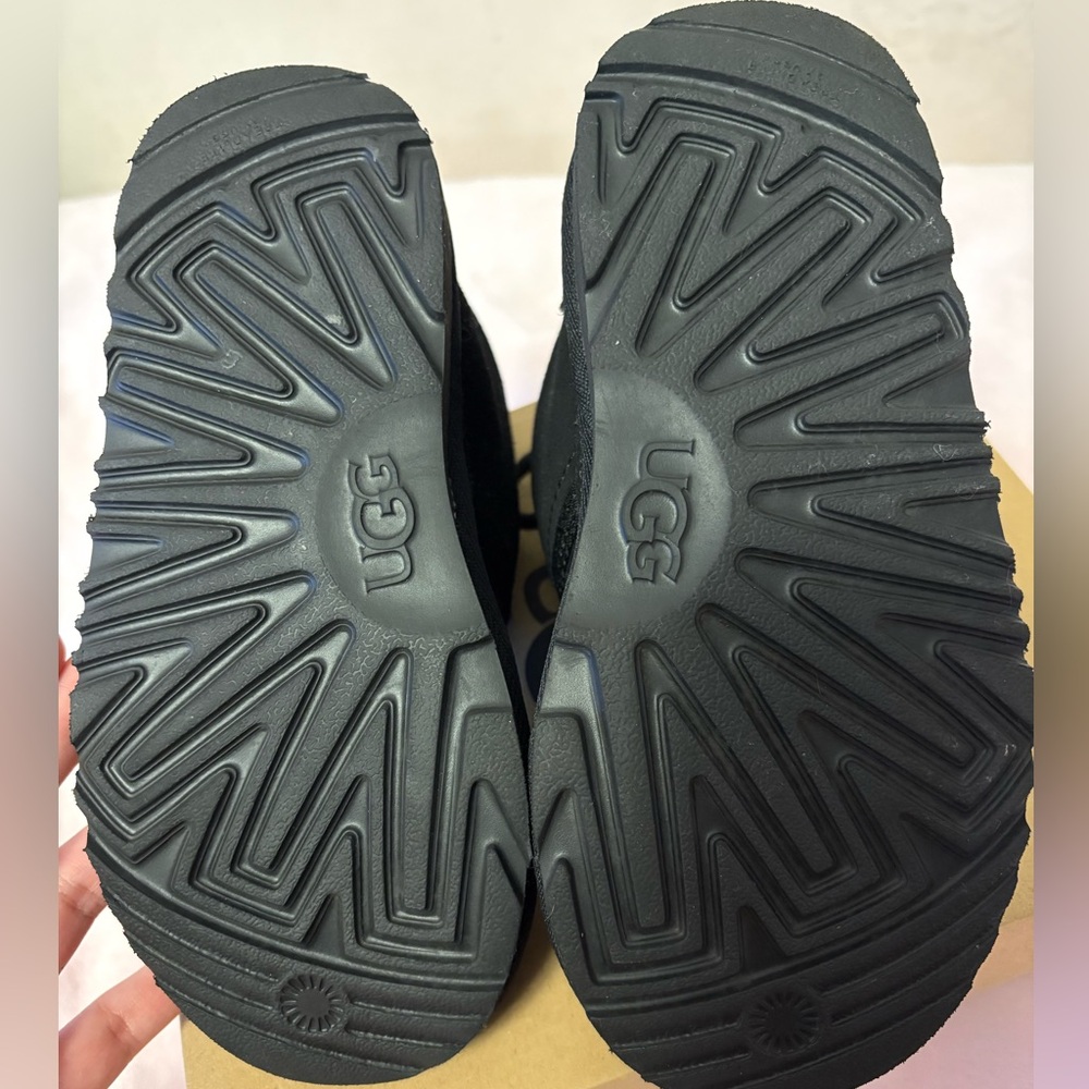 UGG Kids Classic Black Boots - Picture 3 of 3